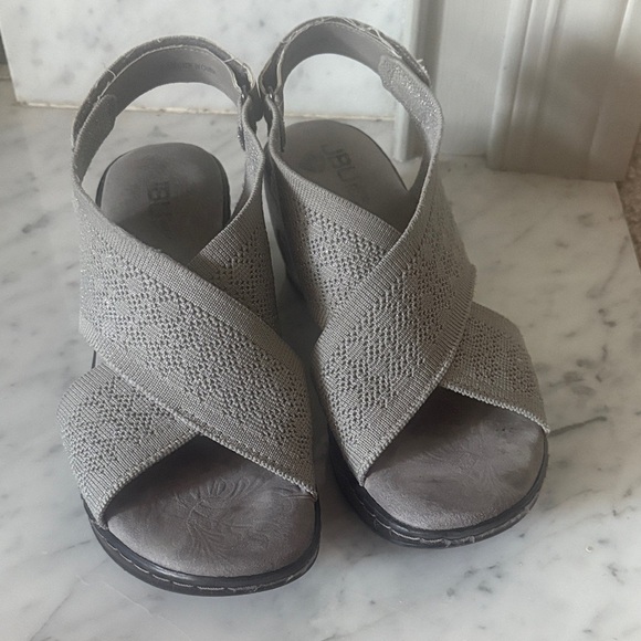 JBU Alyssa Wedge Gray Sandals - Picture 1 of 6